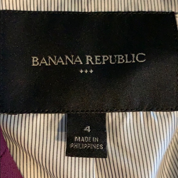 Banana Republic Maroon Blazer - Picture 5 of 6